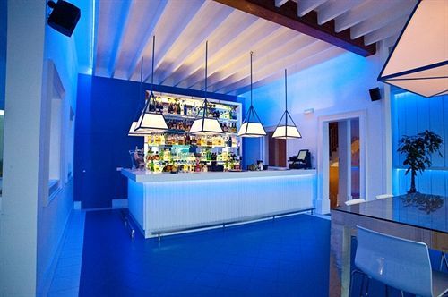 Hostal Hpc Porto Colom Luaran gambar